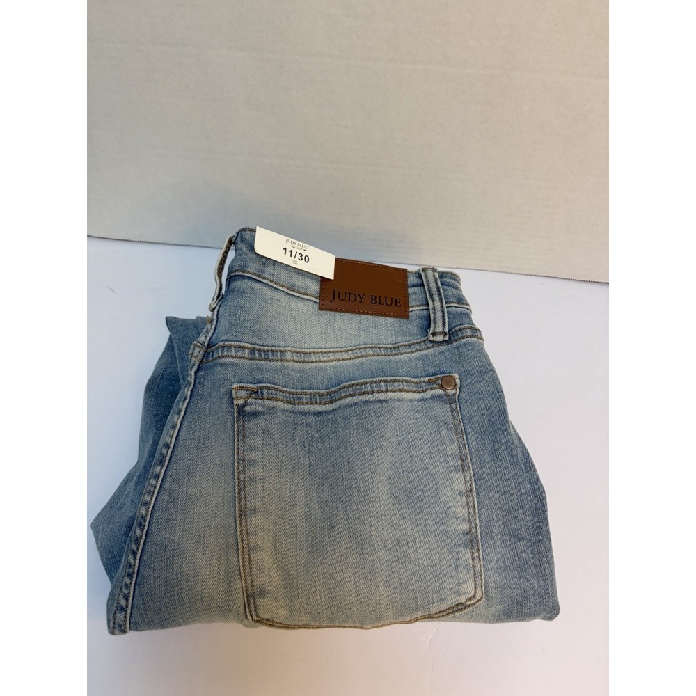 Judy Blue NWT Hi-Rise Boyfriend Distressed Light Wash Jean Size 11/30 #88825